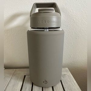 Hydrojug 64 oz